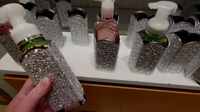 BATH & BODYWORKS | ROOM SPRAY SALE AND MORE! | STORE WALK THRU @bathbodyworks #bathandbodyworks