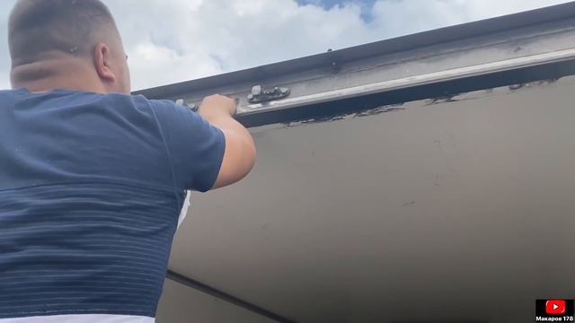 Установил камеру заднего вида на грузовике (1 ЧАСТИ) ! смотреть онлайн