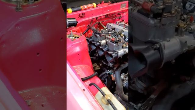 AE86 4AG with carburetors, first start after rebuild смотреть онлайн