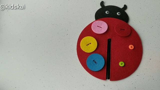 Развивающая игрушка с пуговками из Фикс прайс смотреть онлайн