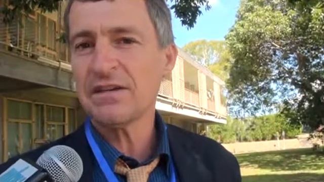 Interviews of Thomas Le Bourgeois and Salem Saumtally смотреть онлайн