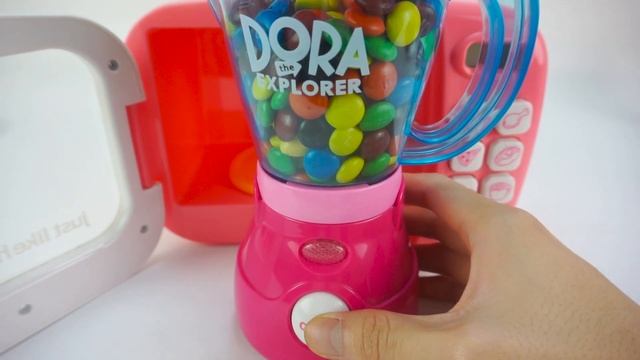 Learn Colors Rainbow Candy Squishy Balls Microwave & Blender Toys Fun Car Toys For Kids смотреть онлайн