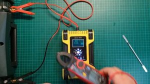 Зарядное устройство «FOXSUR FBC122412D» с AliExpress