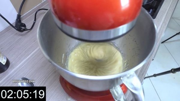 robot de cuisine LIDL SILVERCREST pâtissier type KITCHENAID à 89 € Professional Stand Mixer