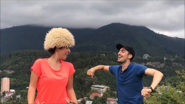 Девушка Танцует Очень Классно С Парнем В Грузии 2018 ALISHKA IA (Aminka Aminka) Lezginka Боржоми
