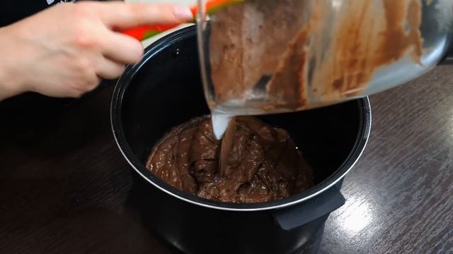 Очень Простой ШОКОЛАДНЫЙ ПИРОГ на йогурте смотреть онлайн