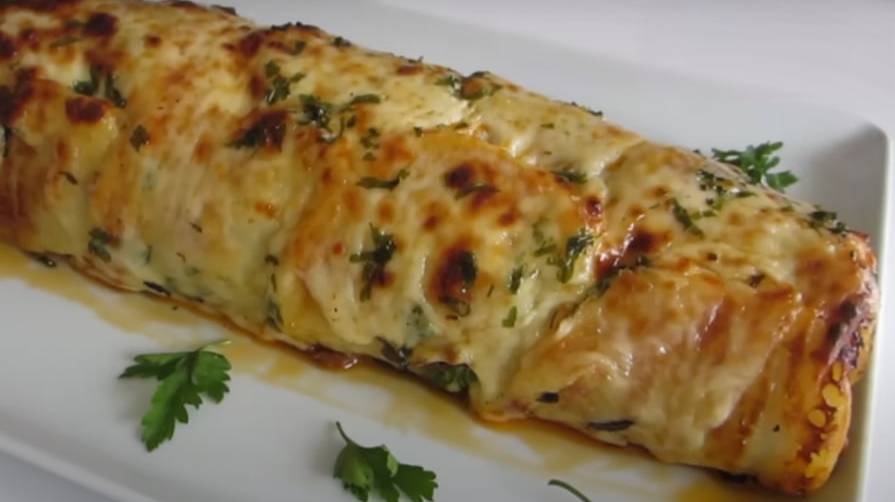 Картофельный рулет с мясным фаршем! Супер вкусный простой рецепт. Приготовьте вкусный ужин. смотреть онлайн