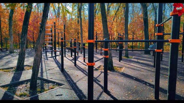 ПАРК ОСЕННИЙ РОСТОВ НА ДОНУ смотреть онлайн