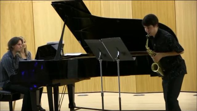 Edison Denisov - Sonáta pro saxofon a klavír смотреть онлайн