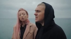 СВОИХ НЕ БРОСАЕМ / Ратмир Александров