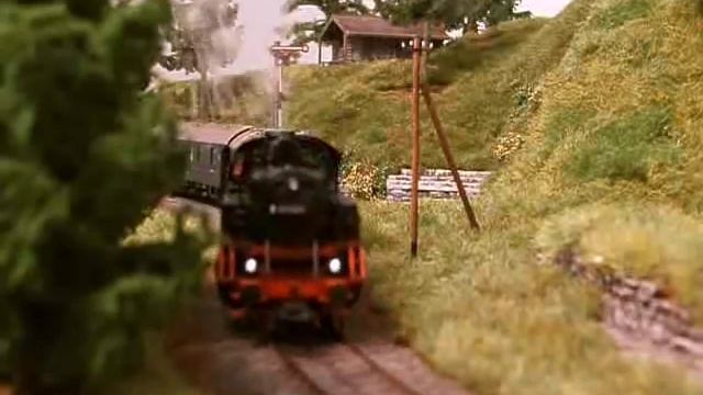 Modellbahn vom Hanullisten, Nebenbahn mit Bubikopf смотреть онлайн