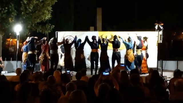 18/09/ 2022. Греческие национальные танцы. Калифея, Греция. смотреть онлайн