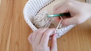 Люлька крючком для куклы, пупсика Nines D'Onil