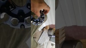 LADA GRANTA. Пропала зарядка. Вылечил.