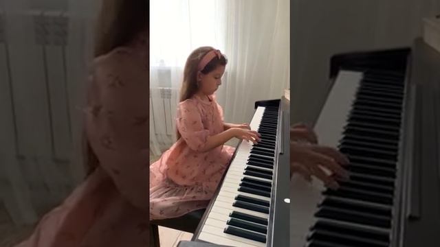 Байшулакова Амели 7лет. И Королькова Веселые гуси смотреть онлайн
