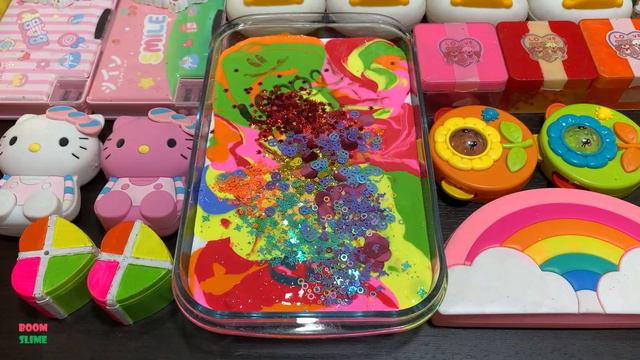 EYE SHADOW AND GLITTER AND CLAY ! Mixing Random Things Into GLOSSY Slime #5351.mp4 смотреть онлайн