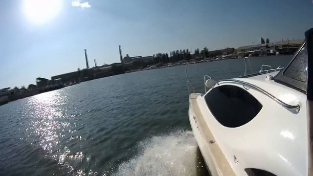 Моторный катамаран Скат 6800(2) смотреть онлайн