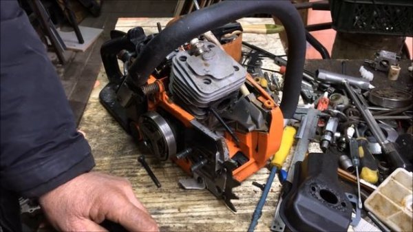 FORVARD FSG-3802.Tипа тоже бензопила.