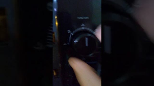 Cuptorul cu microunde cum îl setăm corect ca să încălzim mâncarea în el... смотреть онлайн