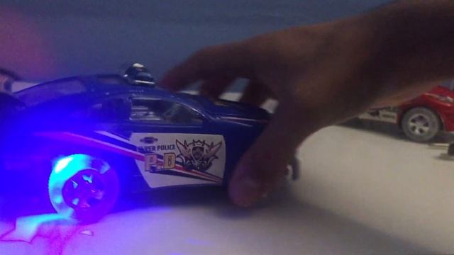 (BROKEN) Blue bump and go police car смотреть онлайн