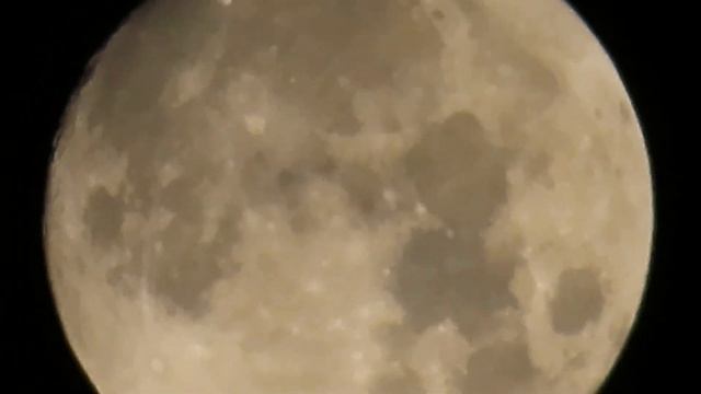 съёмка луны на Canon PowerShot SX740 HS смотреть онлайн