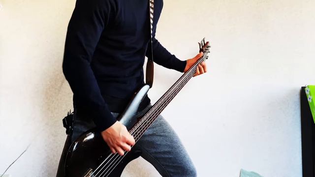 Ice Nine Kills - The American Nightmare || Bass Cover смотреть онлайн