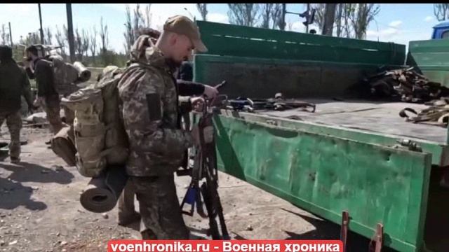 Украина. 2022.05.19. Азовсталь. Сначала сдача оружия, потом всё остальное.wmv смотреть онлайн