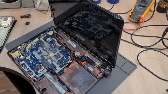 Packard Bell ENTE11HC неудачный апгрейд. Первый ремонт с YouTube