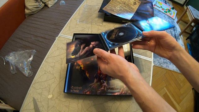 Unboxing CRADLE OF FILTH Existence Is Futile // Распаковка коллекционного издания Cradle Of Filth