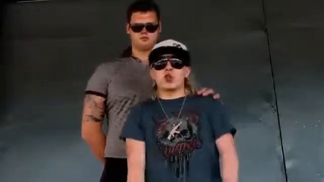 QP ft AK-47 - Размер не важен.mp4 смотреть онлайн