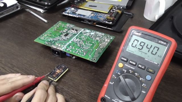 Как проверить трансформатор подсветки | How to check the transformer backlight смотреть онлайн