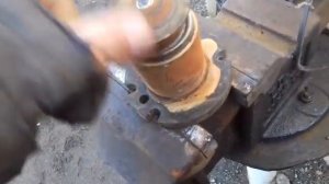 Глубинный насос не создоет давление. Что сделал.