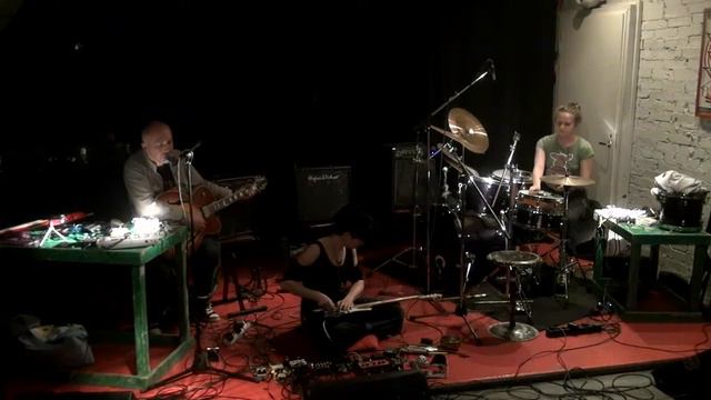 Experimental Music - ASTMA and IOIOI # 05 - Live at GEZ-21 смотреть онлайн