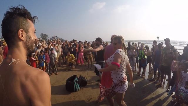 ФРИК ПАРАД, КАРНАВАЛ В АРАМБОЛЕ, ГОА, ИНДИЯ 2017. FREAK PARAD, CARNIVAL IN ARAMBOL, GOA 2017. смотреть онлайн