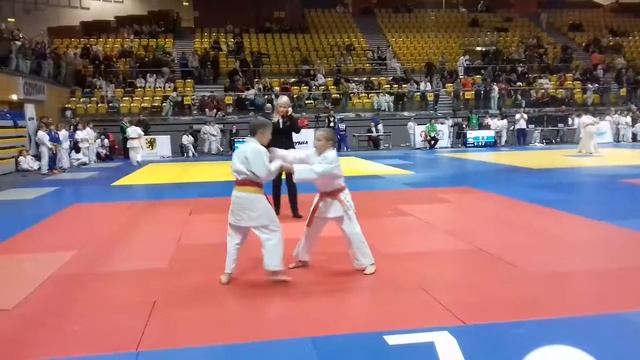 Илья Олейник смотреть онлайн