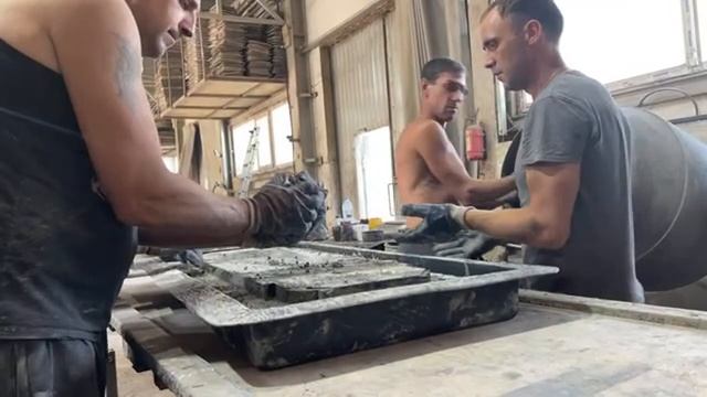 Обучение технологии Мрамор из бетона специалистов из Ижевска. Заливка на зачет смотреть онлайн