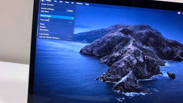 MacBook Pro 2018 I5 256GB 8RAM смотреть онлайн