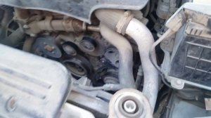 Замена натяжителя SsangYong Kyron. Порвало болт.