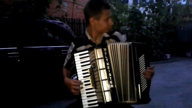 пацаны немного заскучали и я решил им сыграть смотреть онлайн