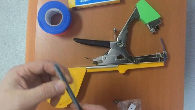 Тапенер для подвязки растений смотреть онлайн