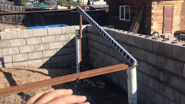 Армопояс из пескоблока. Подготовительные работы верхнего ряда. смотреть онлайн