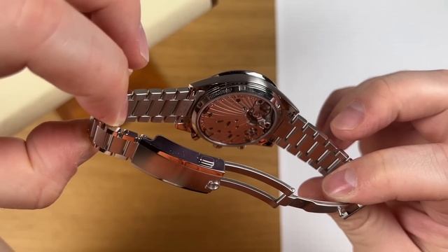 ЛУЧШЕ ЧЕМ MOONWATCH? Хронограф Omega Speedmaster 57 смотреть онлайн