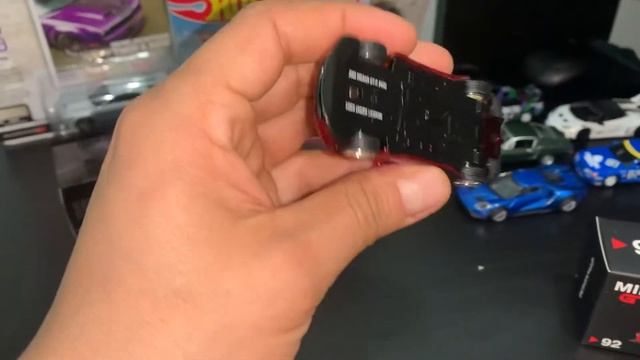 1/64 MINI GT -Pandem Nissan GTR