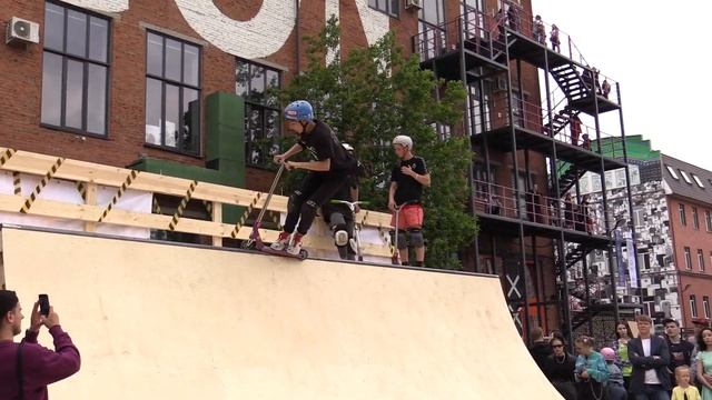 Стас Басанский - Urban Fest, экстремальный самокат 20190525 смотреть онлайн