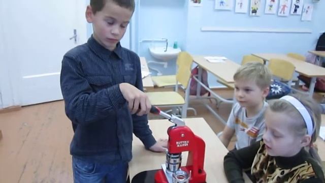 Делаем значки. смотреть онлайн