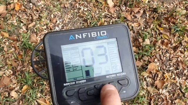 XP Deus X35 28 RC или Nokta Makro Anfibio Multi: Что лучше? Тест на глубину и разделение целей смотреть онлайн