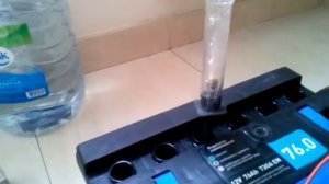 Сел аккумулятор TITAN, пропала плотность электролита