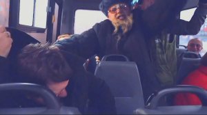 КРАСНАЯ ПЛЕСЕНЬ - DED ВИТЯ (ДЕДУ НАДО ВЫЙТИ)..mp4