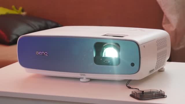 Домашний проектор BenQ TK850 4K HDR