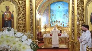 Патриаршая Божественная литургия. Крещение Господне. Богоявленский кафедральный собор. Москва.